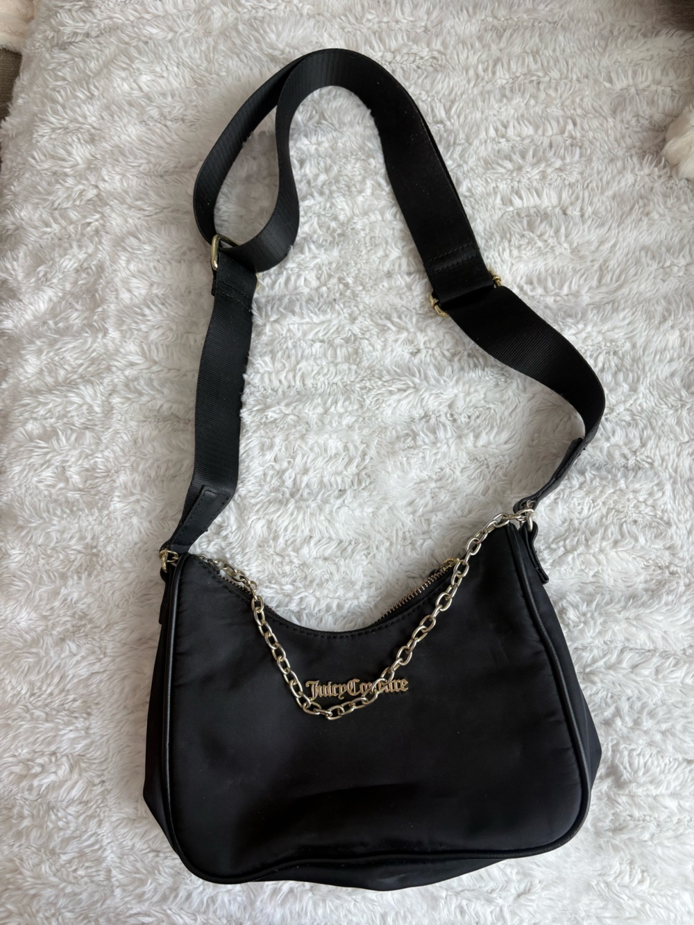Juicy Couture Black Nylon Shoulder Bag with Gold Chain Detail